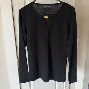 Jones New York Collection Women’s Classic Black V - Neck Long Sleeve Size M